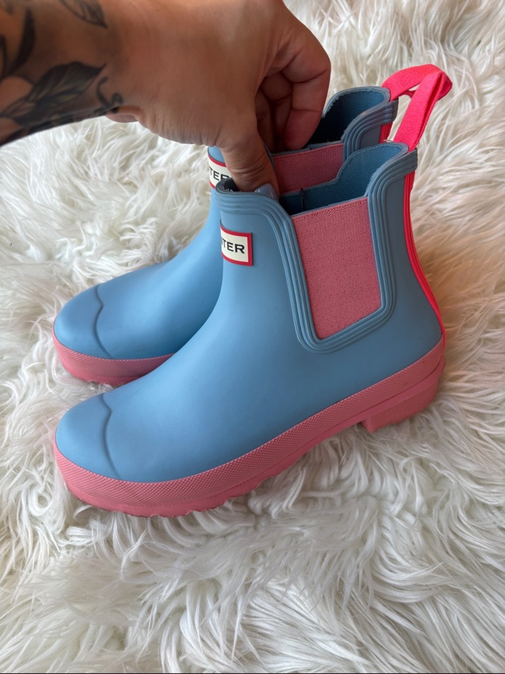 Hunter blue and pink short boots - Picture 2 of 10